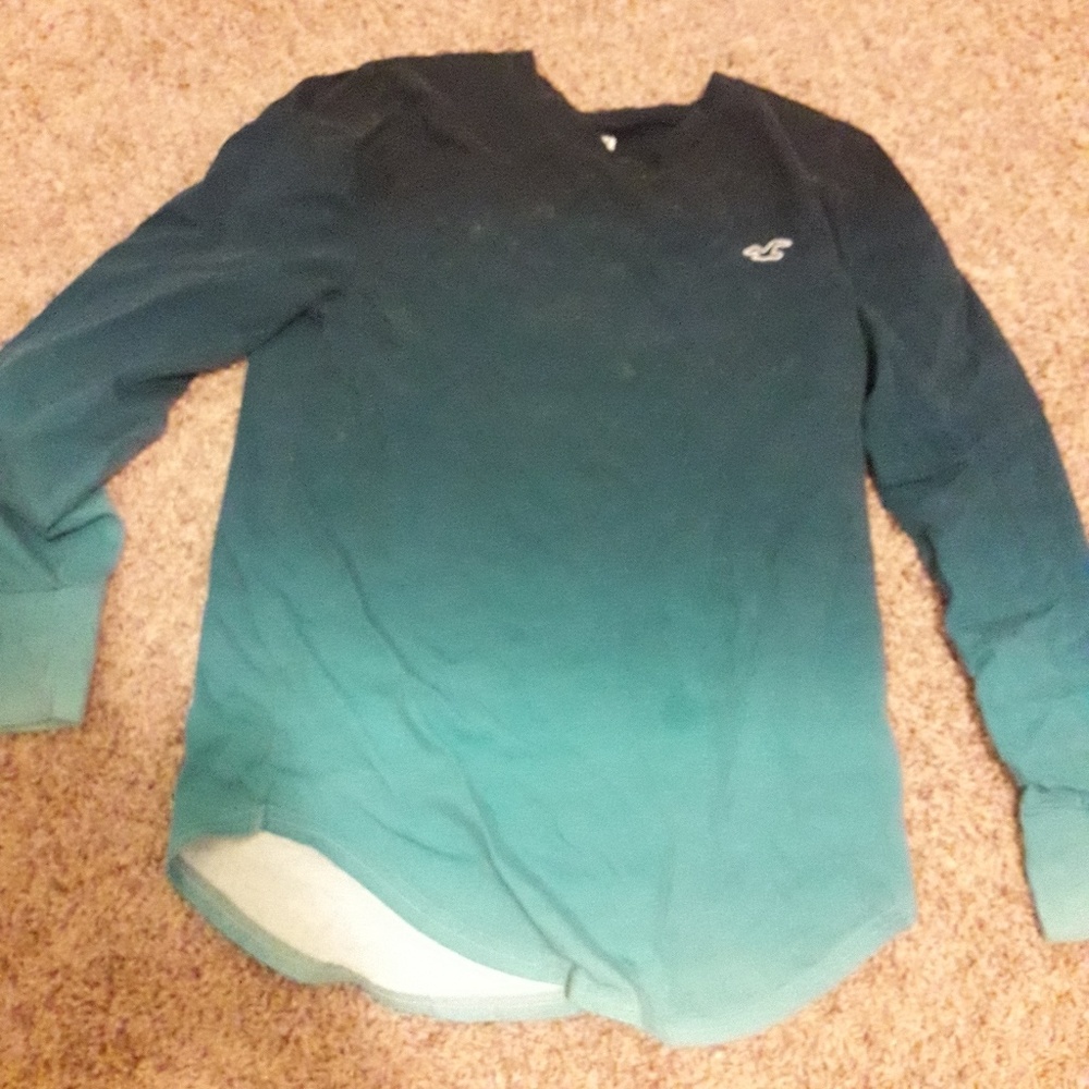 Hollister shirt